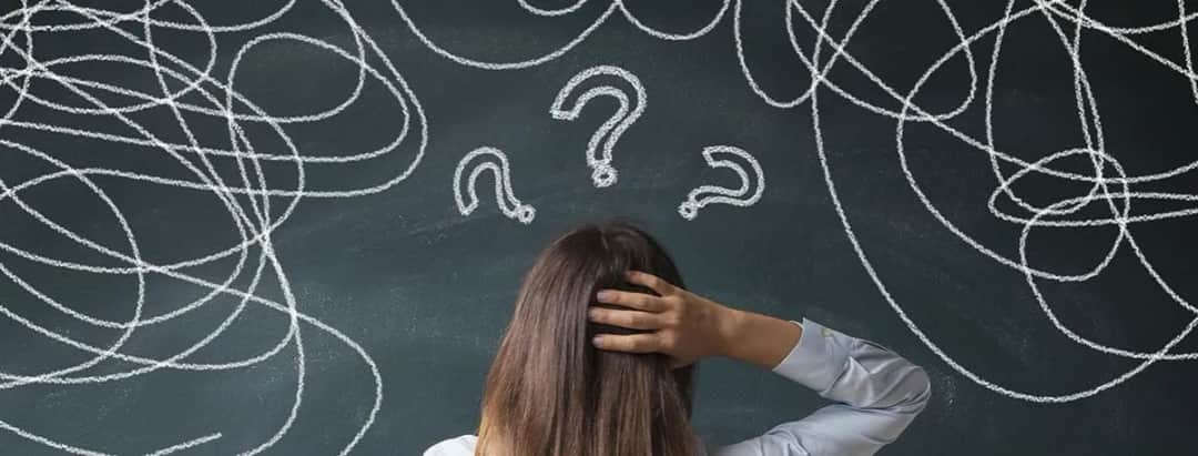 Co zabrać na rozmowę o pracę, aby uniknąć stresu i wrażenia nieprzygotowania