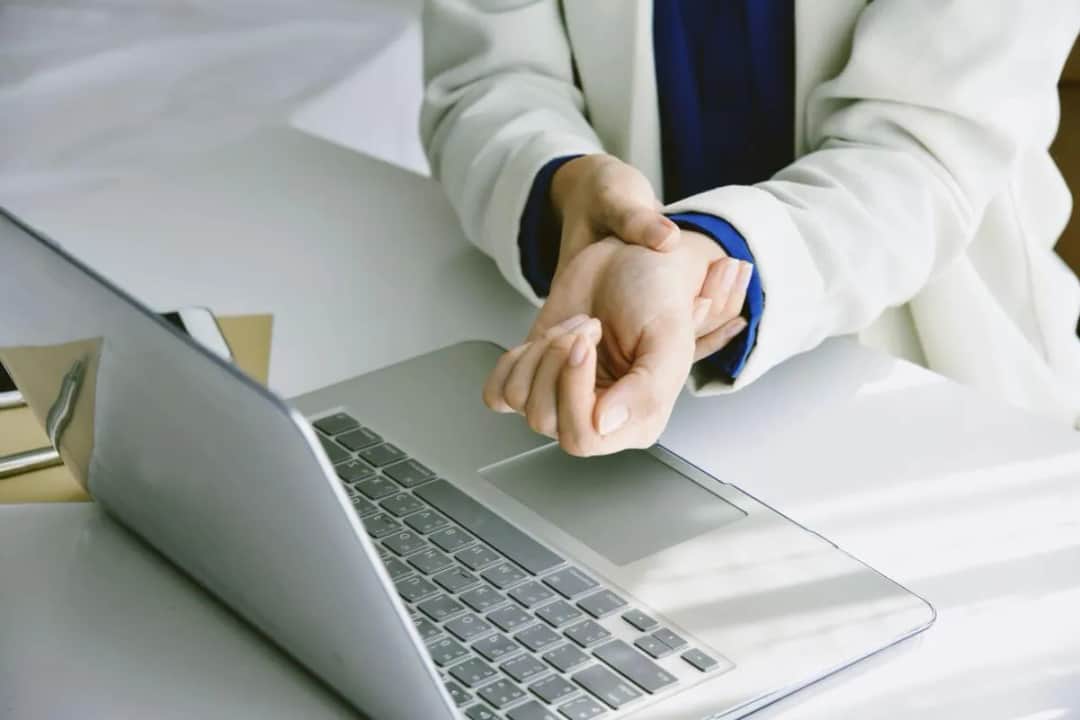 Co to jest choroba zawodowa? Poznaj przyczyny i skutki zdrowotne